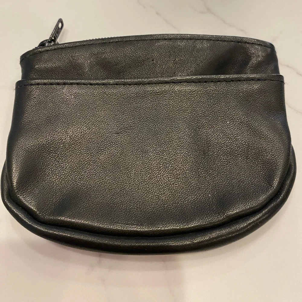 Buxton Black Leather Card Coin Case - Picture 1 of 6